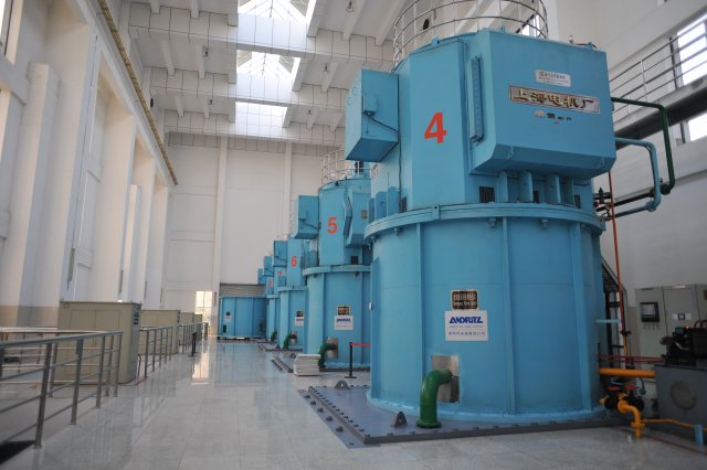 Photo 17 - The pump hall of the Qiling Pumping Station.