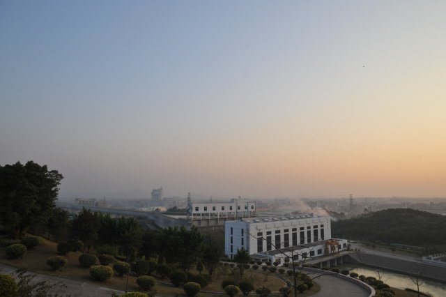 Photo 23 - The Jinghu Pumping Station and the viaduct.