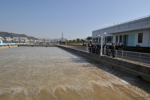 Photo 27 - The Bio-nitrification Plant in operation.