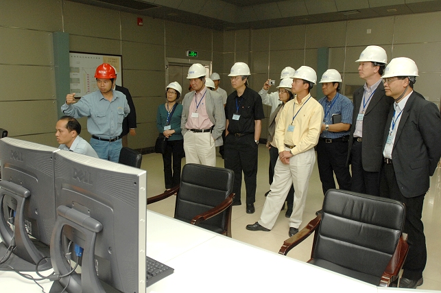 Photo 12 - Jinghu Pumping Station - The control room