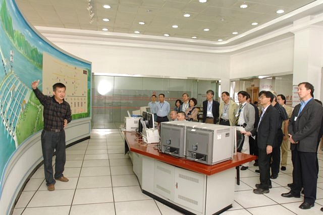 Photo 24 - Shenzhen Reservoir Bio - nitrification Plant - In the control room