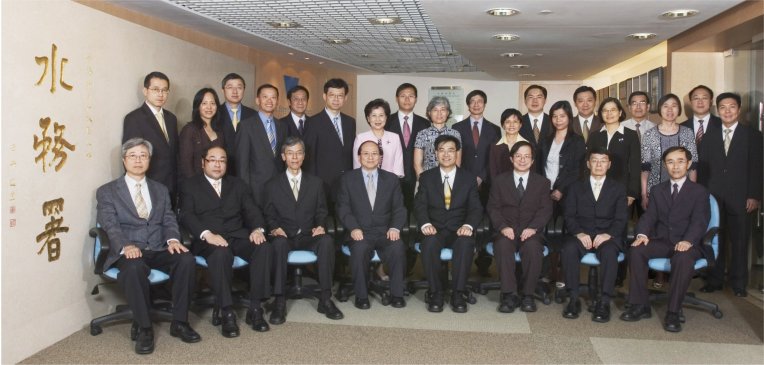 相片2 - 水質事務諮詢委員會與水務署代表合照 (二零零八年四月三十日)