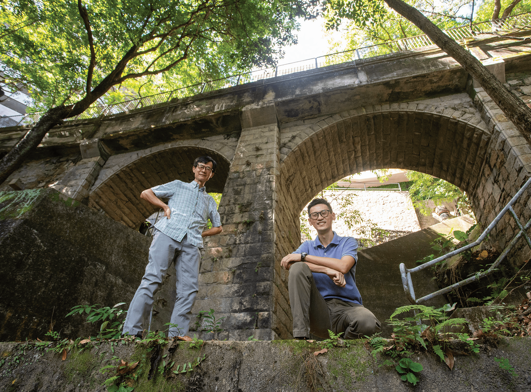 Former Chief Engineer Ir CHAN Tze-ho and Senior Engineer Ir WONG Hei-nok of the WSD