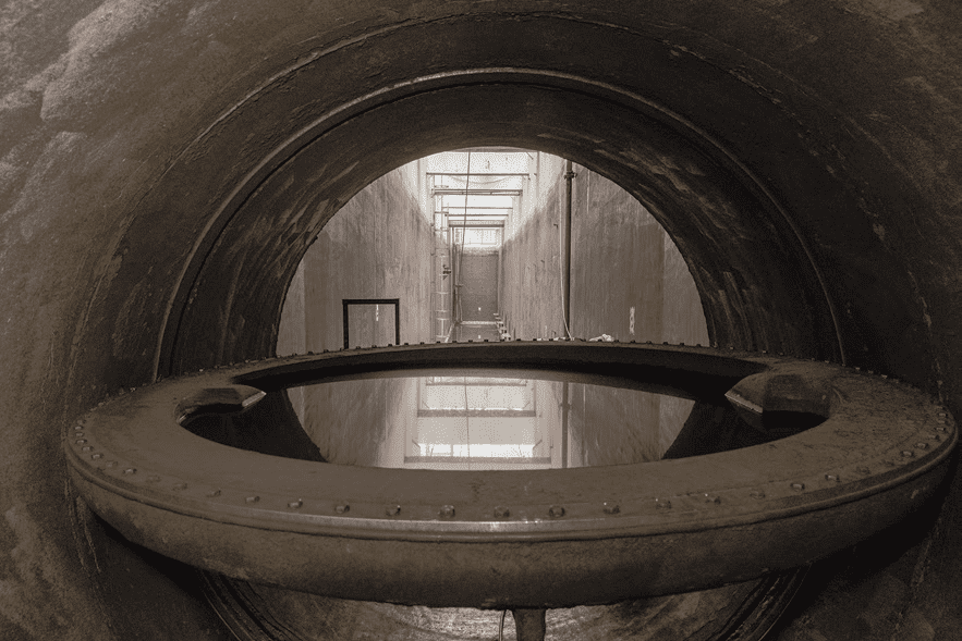 The butterfly valve inside the Dongjiang water main controls the flow of water by a remote switch.