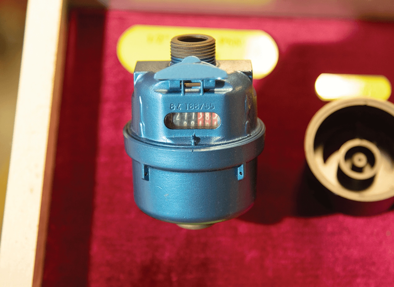 Imperial rotary piston water meter