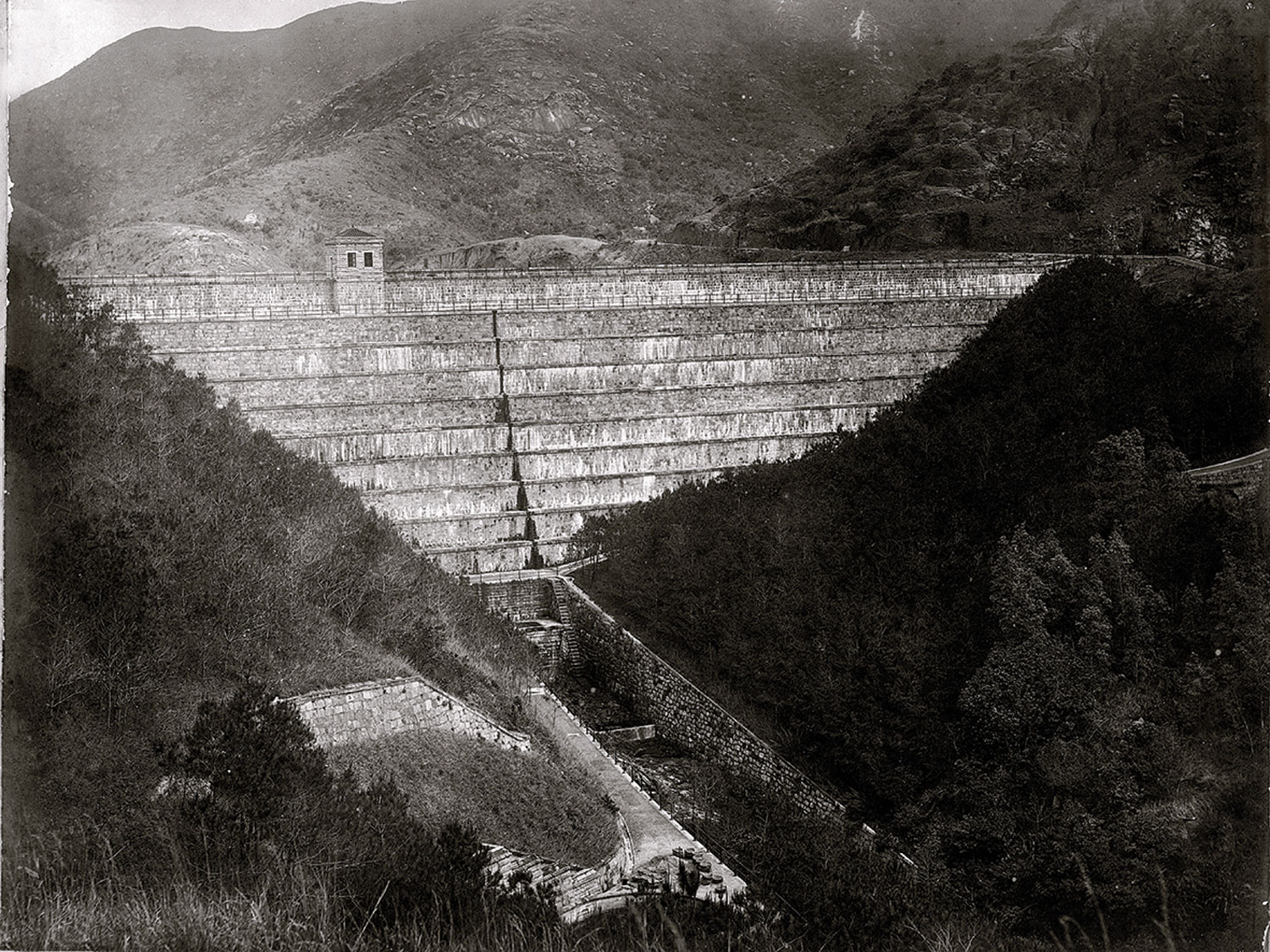Tai Tam Reservoir Dam in 1937, 20 years after its completion