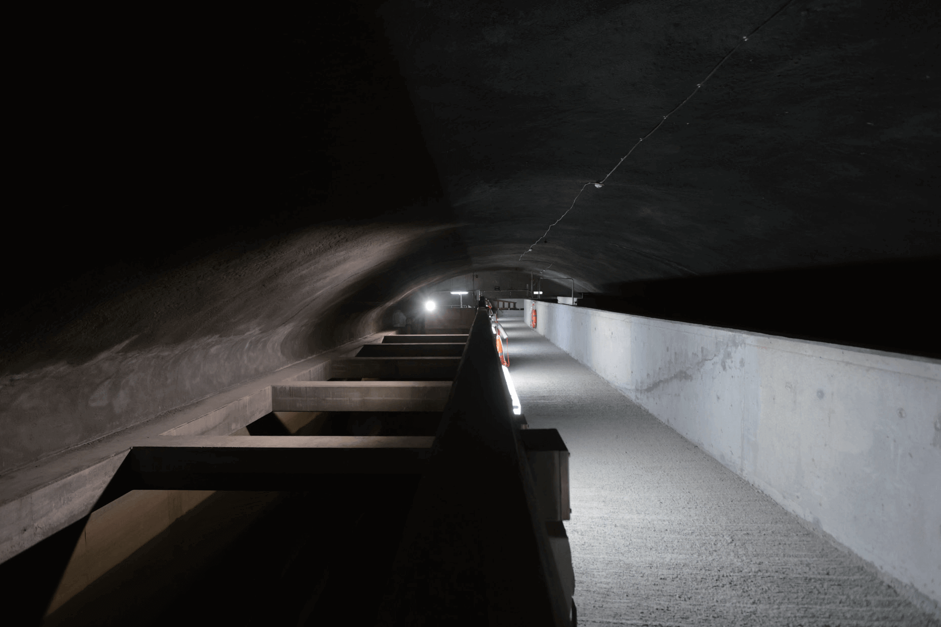 The salt water service reservoir within the cavern was designed in the form of a 100 metre long tunnel The salt water service reservoir within the cavern was designed in the form of a 100 metre long tunnel