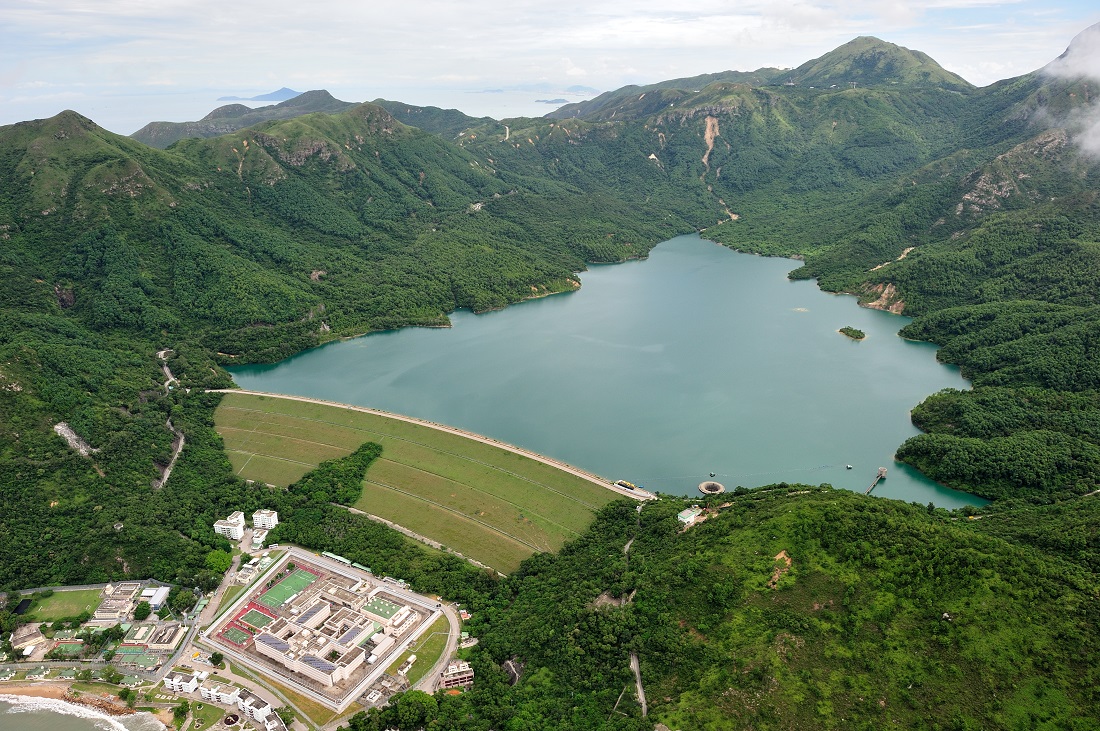 石壁水塘